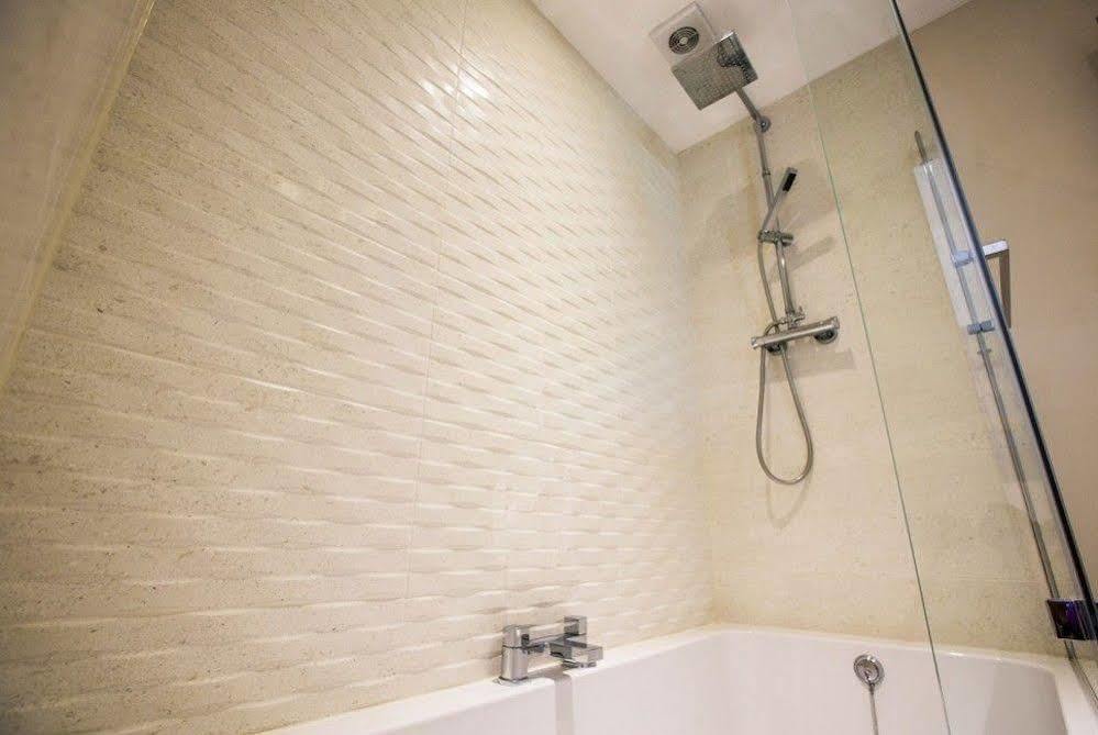 The Broadmead Boutique B&B Tenby Bagian luar foto