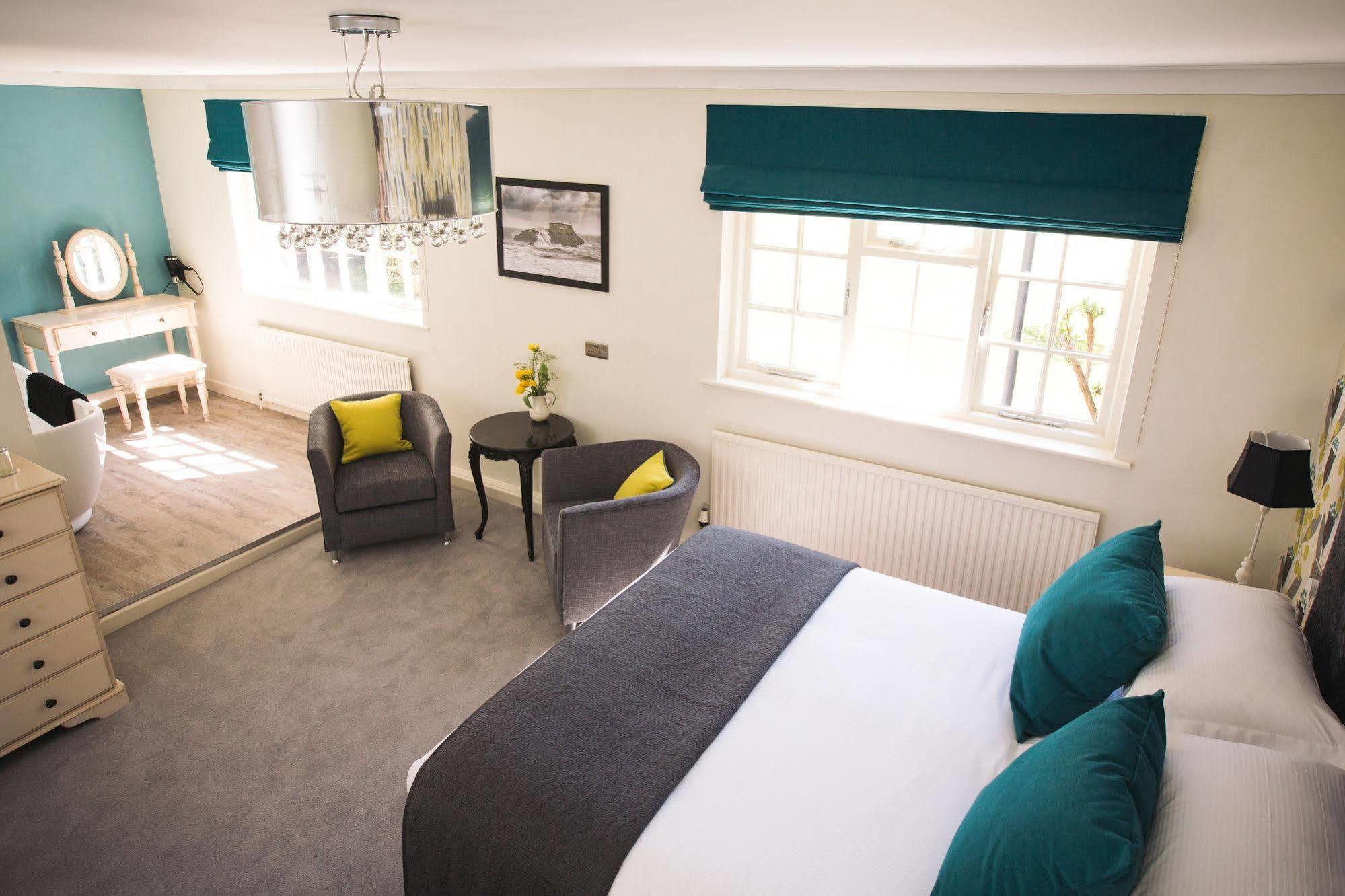 The Broadmead Boutique B&B Tenby Bagian luar foto